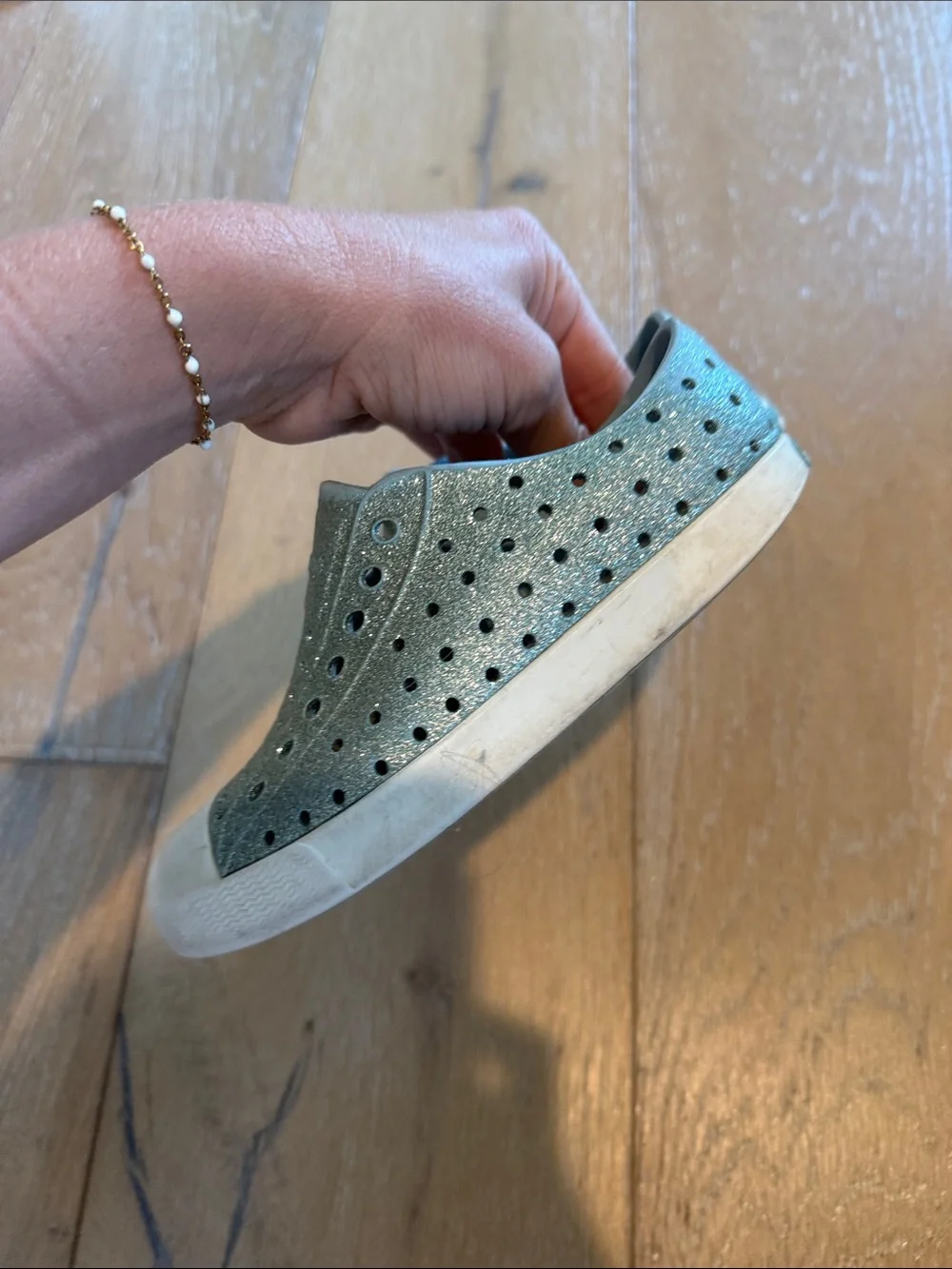 Native Kids Slip-On Water Shoes in Teal Glitter